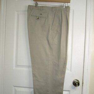 Vintage Tommy Hilfiger khakis Pants - Size 40x32